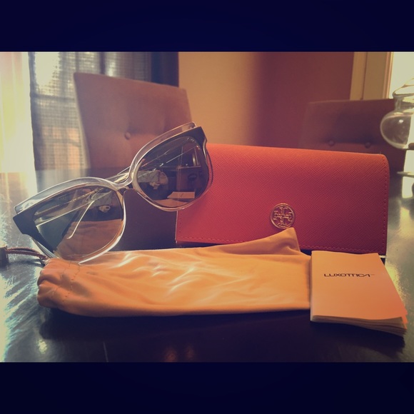 Tory Burch Accessories - Brand New Crystal/Gold Tory Burch Sunglasses